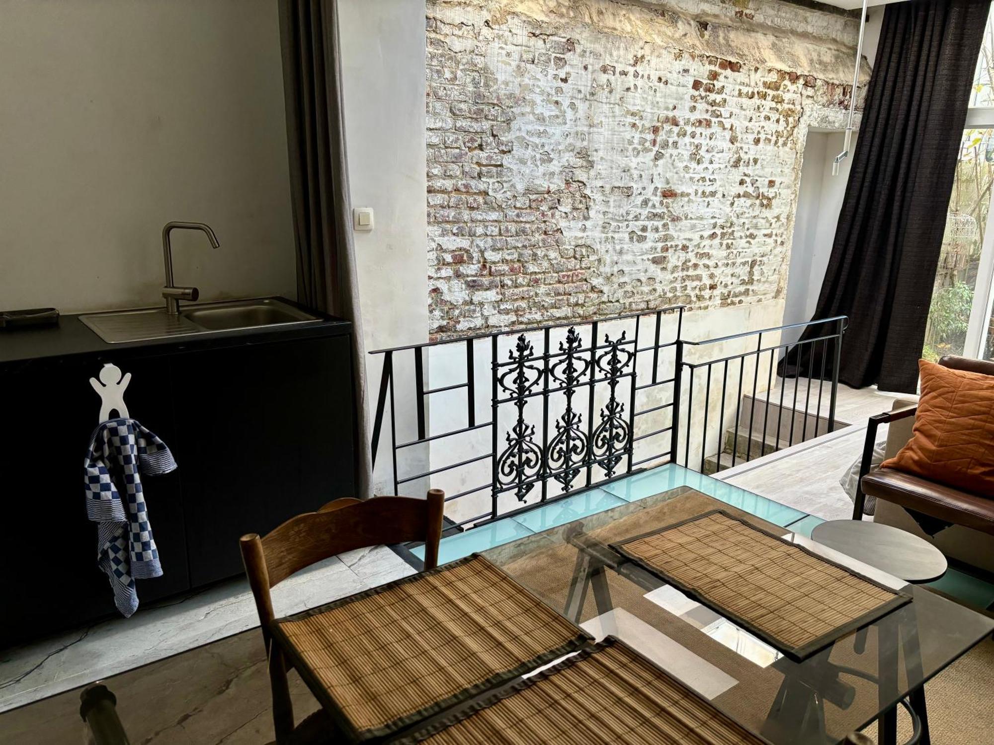 Art Apartment بروكسل المظهر الخارجي الصورة